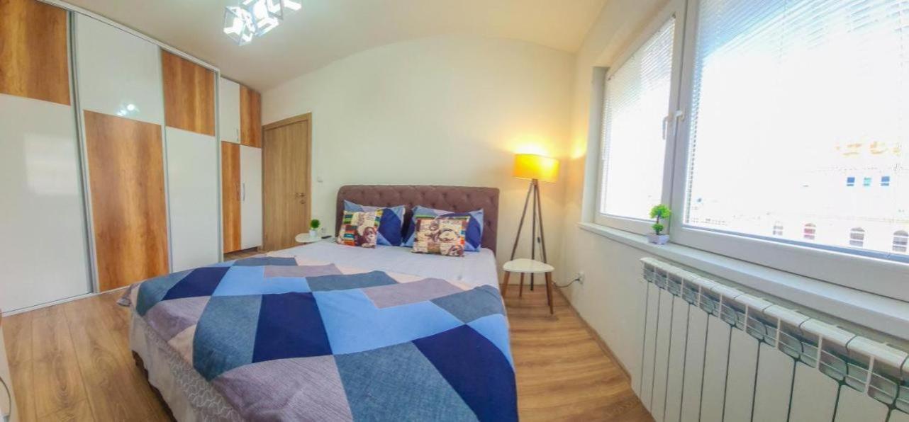 Apartment Skopje Square Bagian luar foto