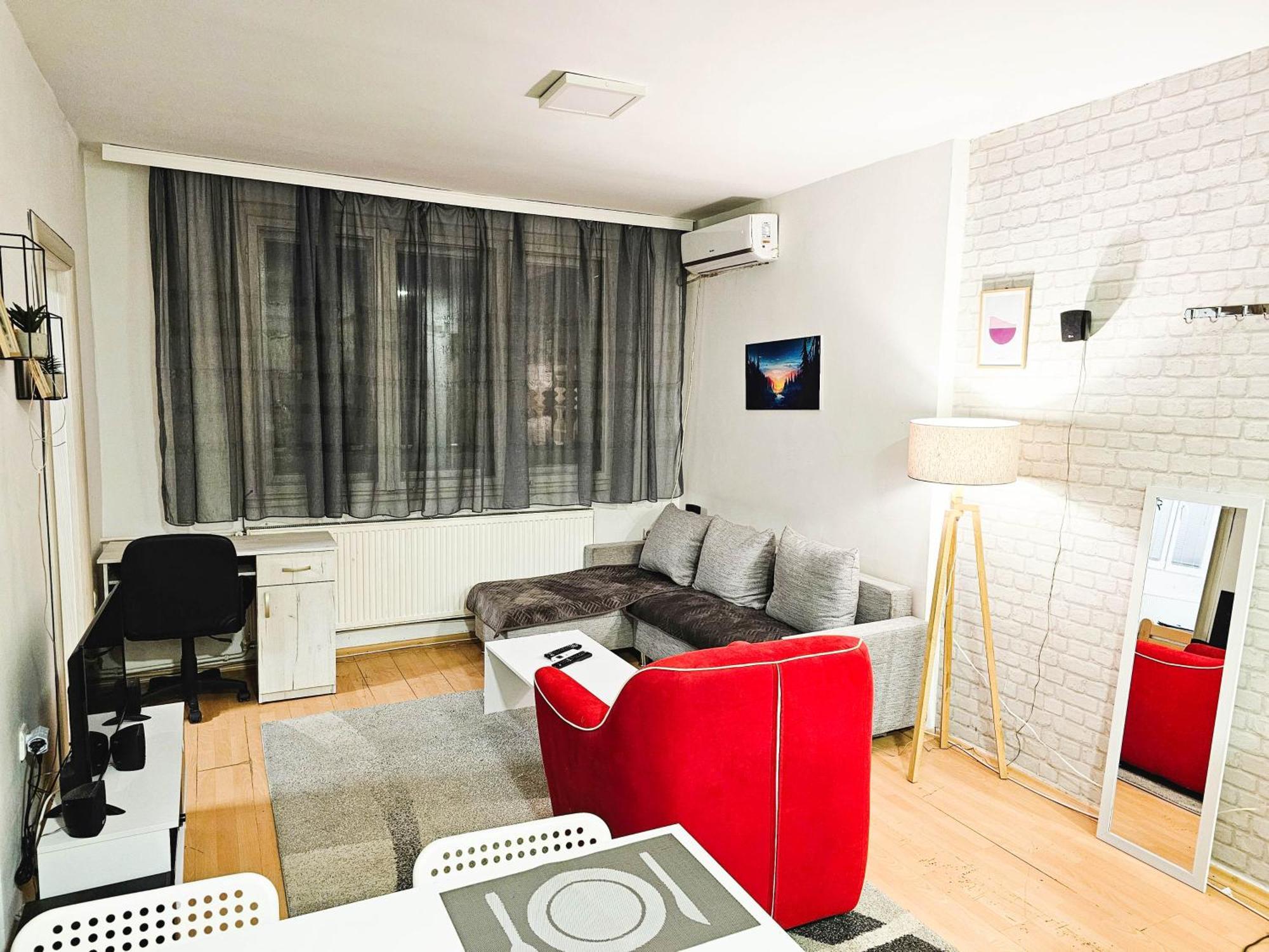 Apartment Skopje Square Bagian luar foto