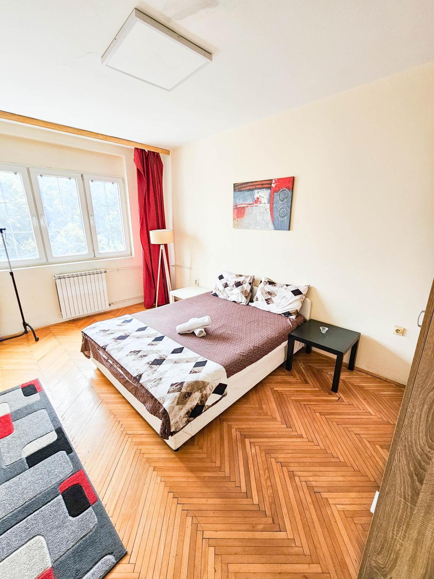 Apartment Skopje Square Bagian luar foto