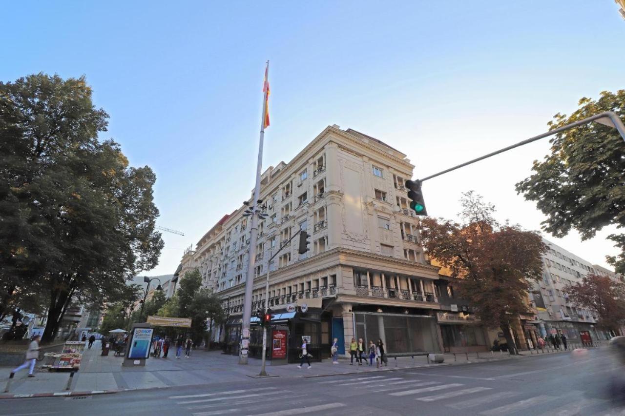 Apartment Skopje Square Bagian luar foto